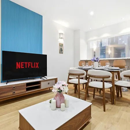Apartmán Spacious 4br Charm In 8 With Netflix