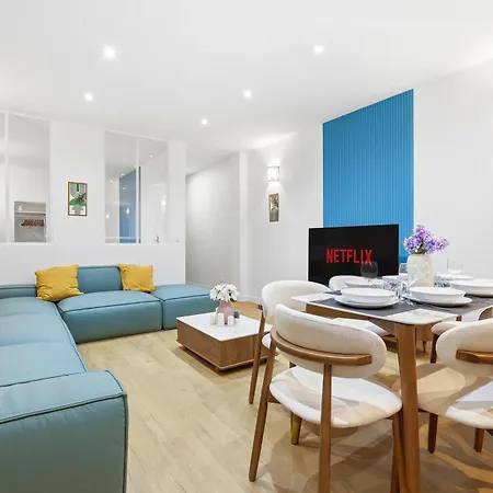 Apartmán Spacious 4br Charm In 8 With Netflix *