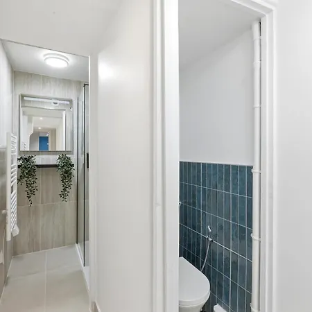 Spacious 4br Charm In 8 With Netflix Lägenhet *
